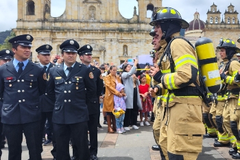 Cumpleaños Bomberos Bogotá